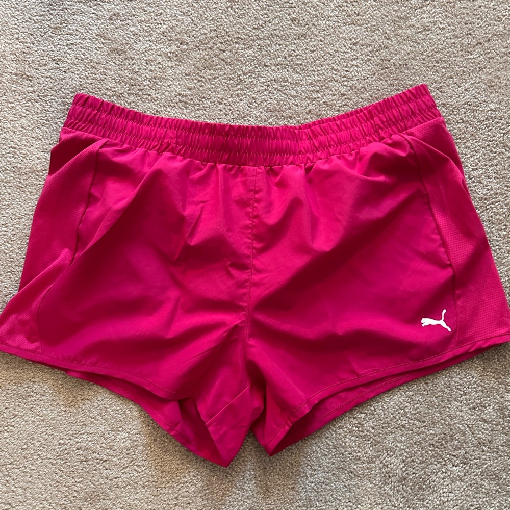 SOLD Puma Women’s Magenta Panel Runner Shorts XL - New With Tags!